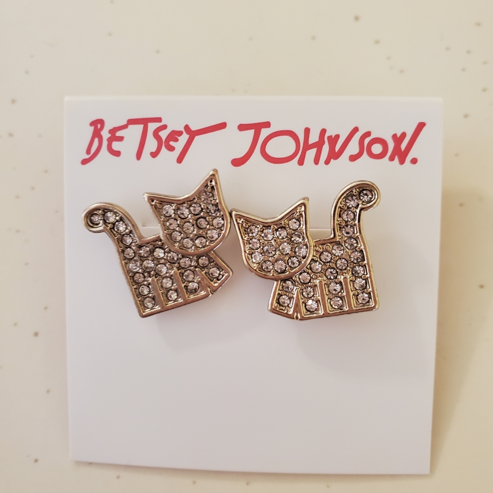 Betsey Johnson Sparkling Cat Earrings